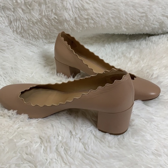 chloe scalloped block heel